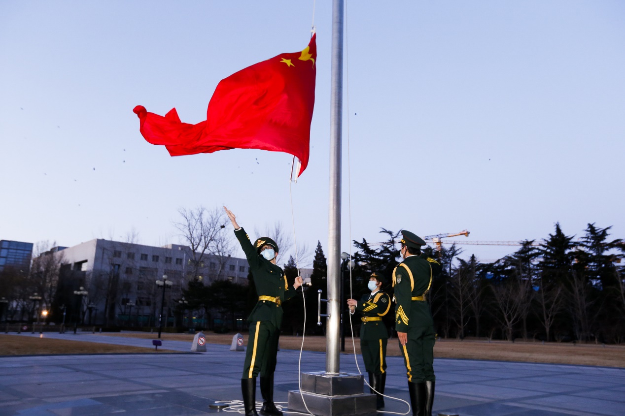 今日升旗：仪式、意义与时代变迁