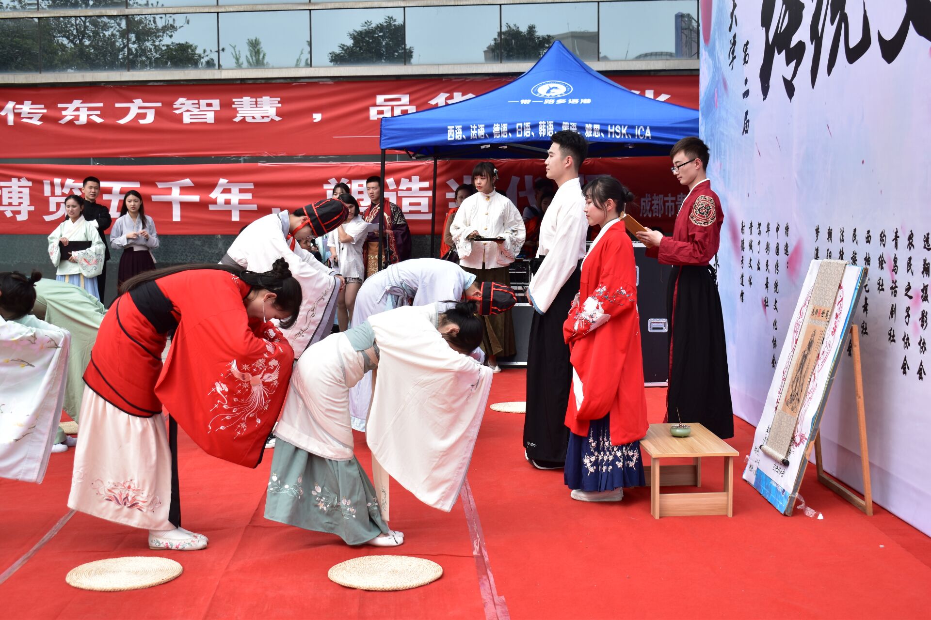 探秘最新国学知识：传统智慧与现代生活的碰撞