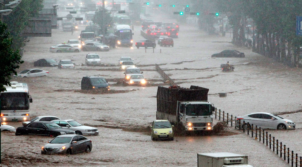 韩国最新水灾：暴雨肆虐下的灾后重建与未来防灾体系