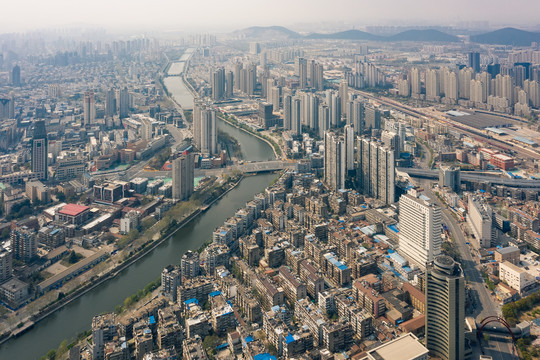 徐州暴雨最新：多地区受灾严重，灾后重建工作全面展开