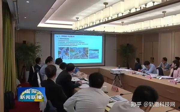 南阳市最新道路规划图详解：城市交通未来蓝图与发展挑战